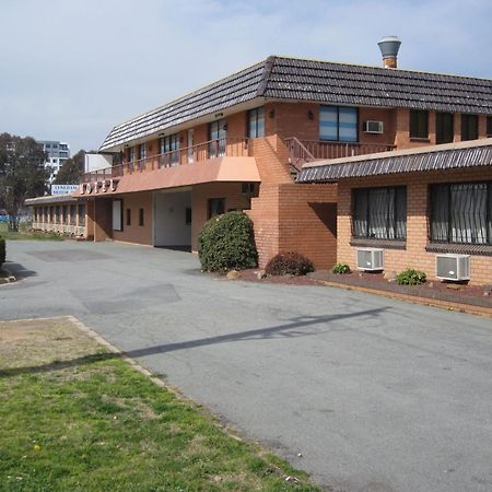 Canberra Lyneham Motor Inn Eksteriør billede