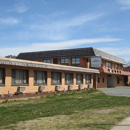 Canberra Lyneham Motor Inn Eksteriør billede