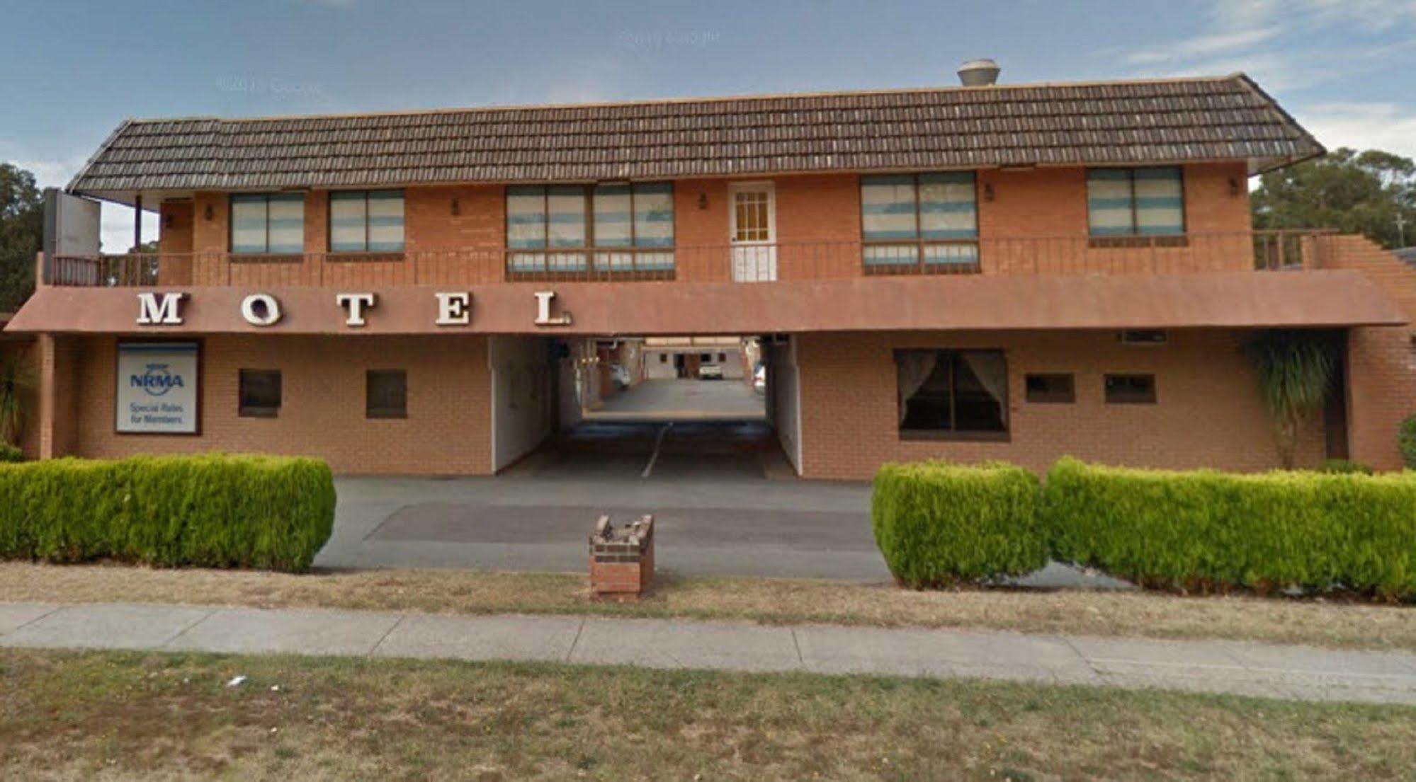 Canberra Lyneham Motor Inn Eksteriør billede